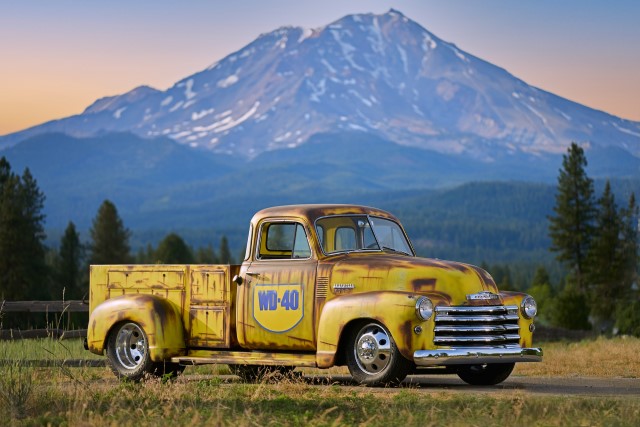 wd-40 chevy custom pickup truck profile